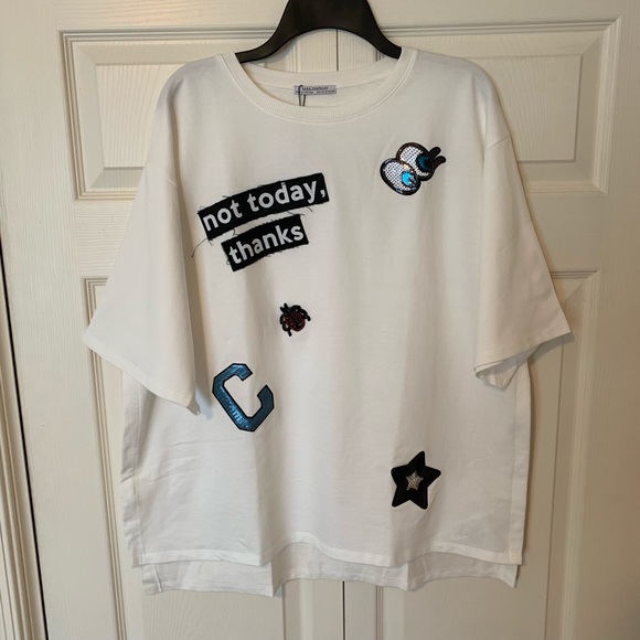 🌹NWT.  Zara oversized tunic with appliqués. - Picture 7 of 8